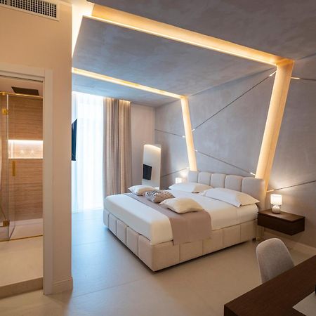 Halo Suite Неаполь Экстерьер фото